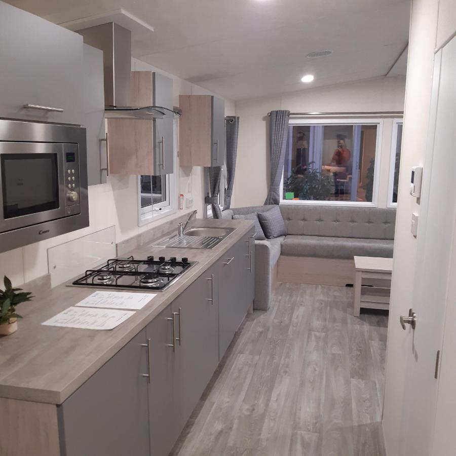Chalet Weizicht Op Minicamping Hoogelande Grijpskerke ภายนอก รูปภาพ